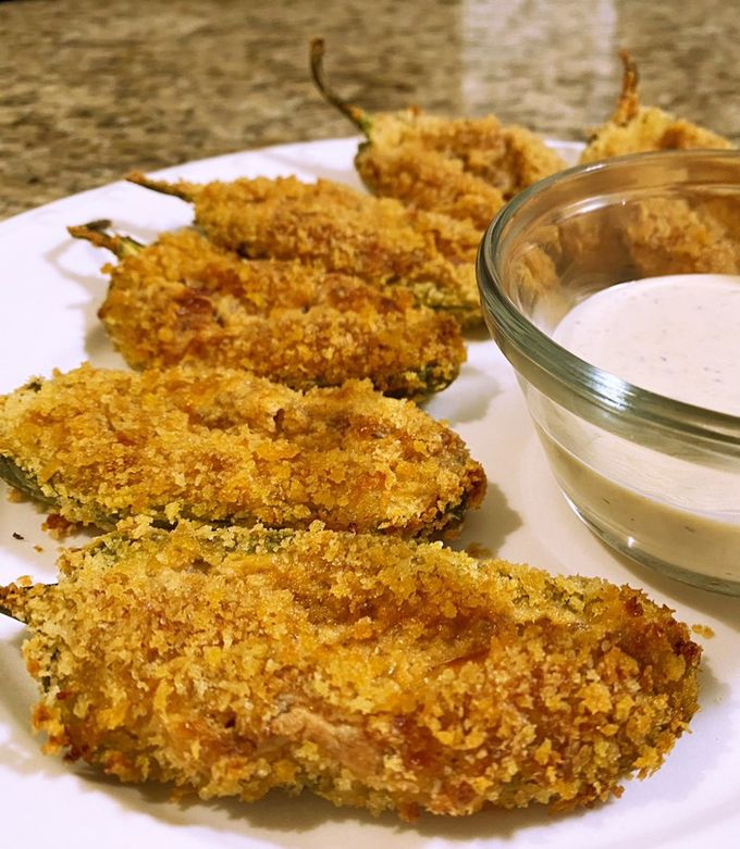 A picture of Baked jalapeño poppers.