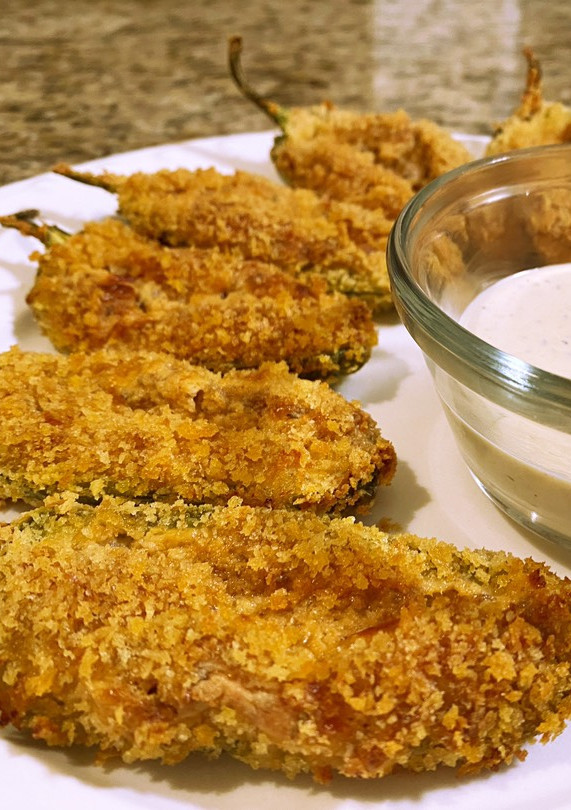 A picture of Baked jalapeño poppers.