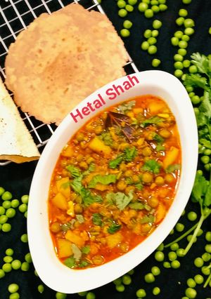 વટાણા નું શાક (Vatana Shak Recipe In Gujarati) રેસીપી મુખ્ય ફોટો