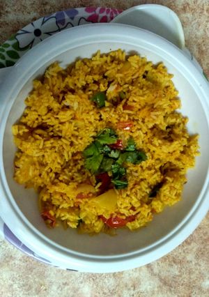 મસાલા રાઈસ (Masala Rice Recipe In Gujarati) રેસીપી મુખ્ય ફોટો