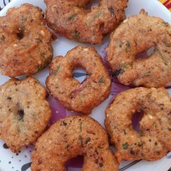 Urad dal ka vada A picture of Urad dal ka vada.