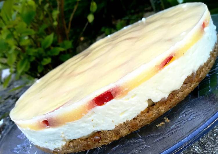 Recetta di Veloce Cheesecake alle pesche tabacchiere