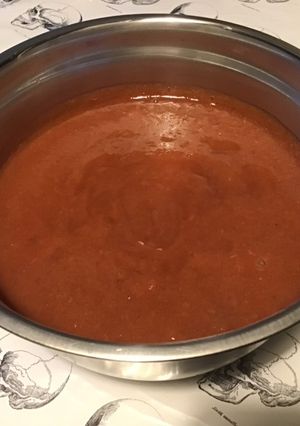 Une photo de Compote de pêches jaunes et prunes d'ente à la vanille et orange sanguine