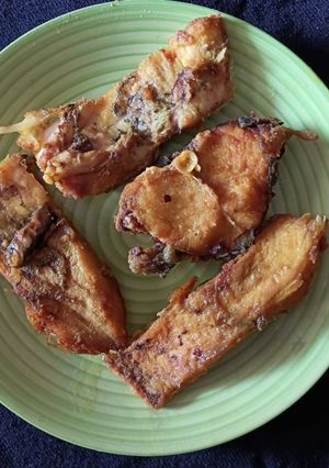মাছ ভাজা (Mach bhaja recipe in Bengali) রেসিপির প্রধান ছবি