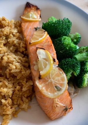 Foto resep Salmon panggang dengan madu, butter dan bawang putih