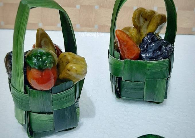 Resep membuat 279. Kue Kacang Ijo with Takir Anyam Pandan yang sedap