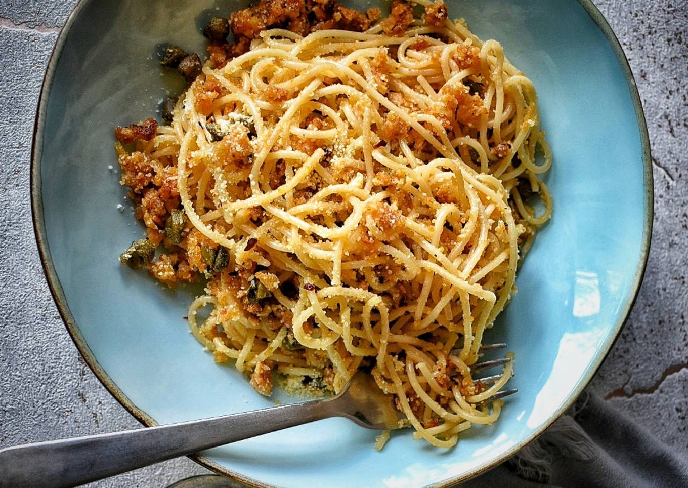Spaghetti With Capers, Anchovies & Breadcrumbs