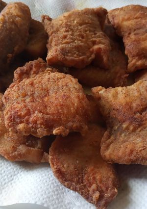 Paprikás lisztben sült afrikai harcsafilé recept fotója
