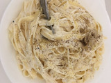Tallarines con salsa de trufa
