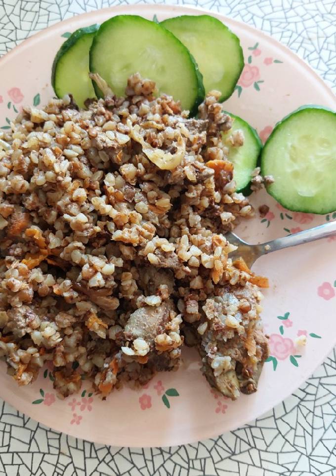Гречка с куриной печенью