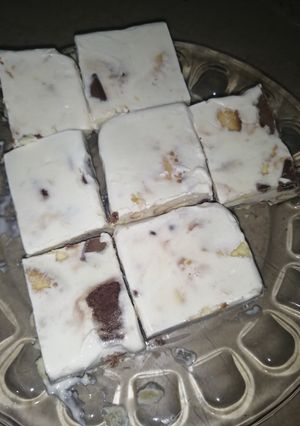 A picture of Frozen Cookies and Cream.