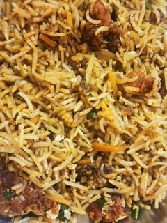 சிக்கன் ப்ரைட் ரைஸ்(chicken fried rice recipe in tamil) செய்முறை முக்கிய புகைப்படம்
