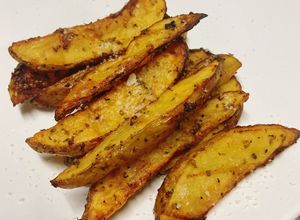 รูปของ Potato wedges มันอบทั้งเปลือก