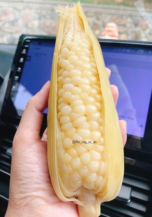 Hình của món Ngô luộc 😆.