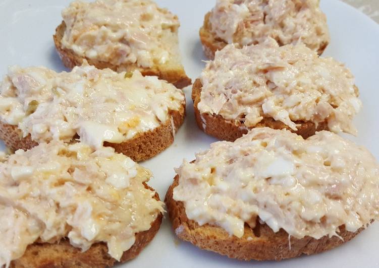 Tapa de atún y huevo