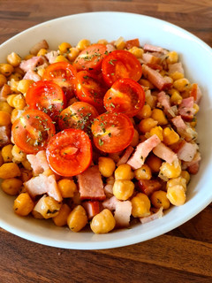 Una foto de Garbanzos con Bacon