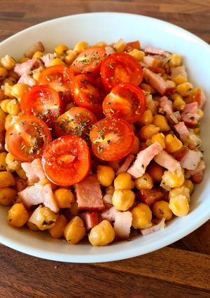 Una foto de Garbanzos con Bacon