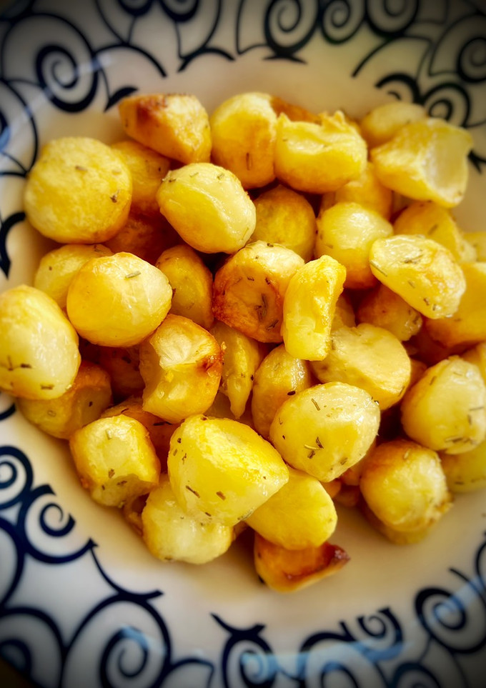 Una foto de Bolitas de patatas al romero (al horno)