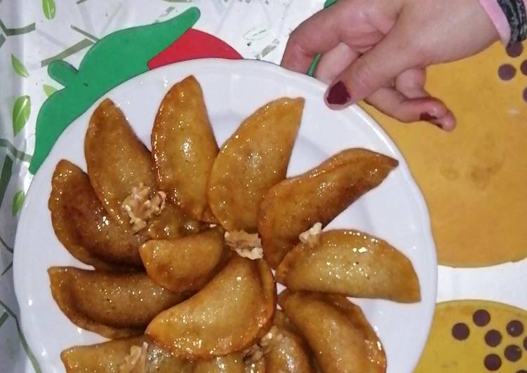 القطايف