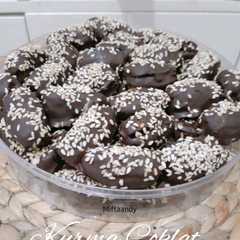 รูปของ Kurma Coklat