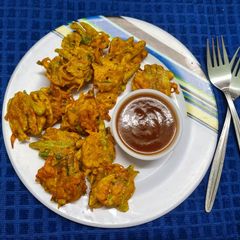 A picture of Crispy Ivy Gourd or Kurkure Kundru Fritters.