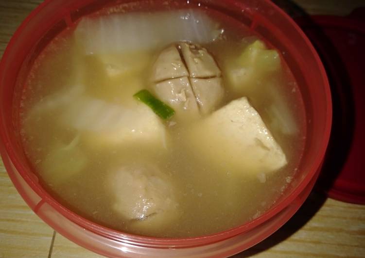 Sup miso ala hokben sederhana
