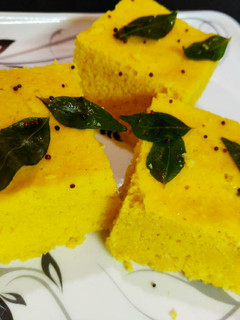 ढोकला (instant dhokla recipe in Hindi) रेसिपी मुख्य फोटो