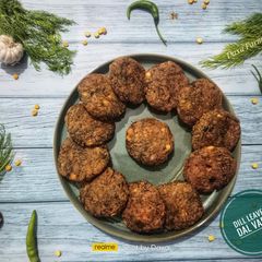 A picture of Karnataka Style Dill Leaves Dal Vada OR Paruppu Vadai.