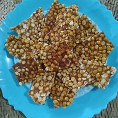 A picture of Bengal Gram Chikki.