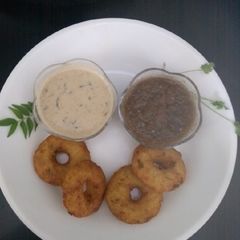 A picture of Crispy vada.