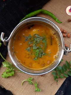 ગુજરાતી તુવેર દાળ (Gujarati Tuver Dal Recipe In Gujarati) રેસીપી મુખ્ય ફોટો