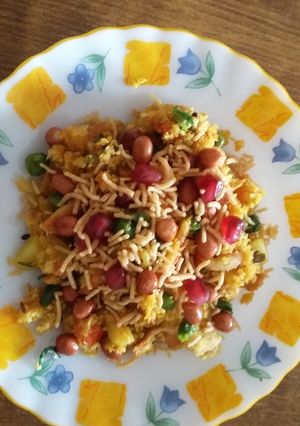 A picture of Bread poha.