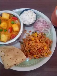 વેજ કોલ્હાપુરી (Veg Kolhapuri Recipe In Gujarati) રેસીપી મુખ્ય ફોટો