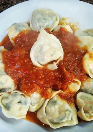 Una foto de Cappelletti de verdura pollo ricota