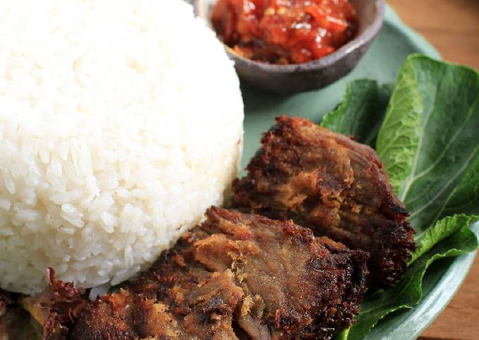 Resep Empal Daging Serundeng Enak Dan Empuk Oleh Mrs Ferdi Cookpad