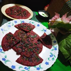 A picture of Beetroot Chilla.