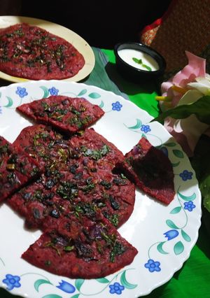 A picture of Beetroot Chilla.