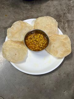 লুচি ছোলার ডাল (luchi cholar dal recipe in Bengali) রেসিপির প্রধান ছবি