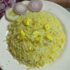 A picture of Paneer pullav.