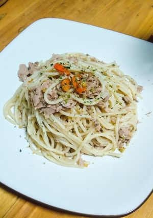 Foto resep Spaghetti aglio e lio tuna daun jeruk