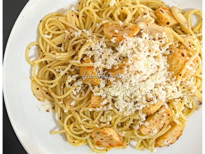 Bagaimana Menyiapkan Spaghetti Aglio Olio Bakso Lobster Anti Gagal