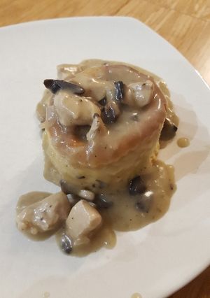 Une photo de Vol au vent poulet champignons