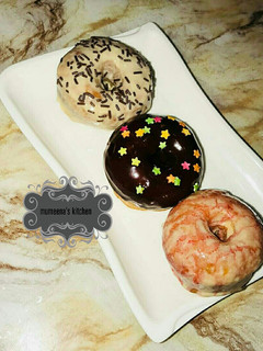 A picture of Glazed doughnut 2.
