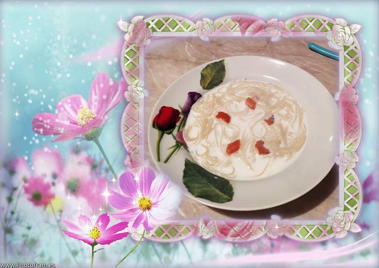 Молочный суп с корками мандаринов