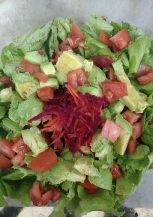 Una foto de Mi ensalada "si se puede"!