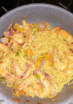 Une photo de Nouille sauté à la crevette 🦐