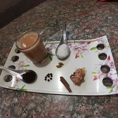 A picture of Masala chai / masala tea.