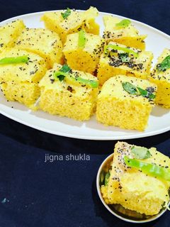 નાયલોન ખમણ (Nylon Khaman Recipe In Gujarati) રેસીપી મુખ્ય ફોટો