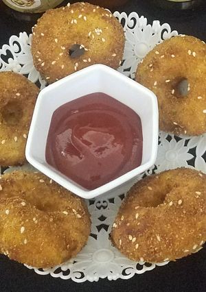 A picture of Chicken donuts.