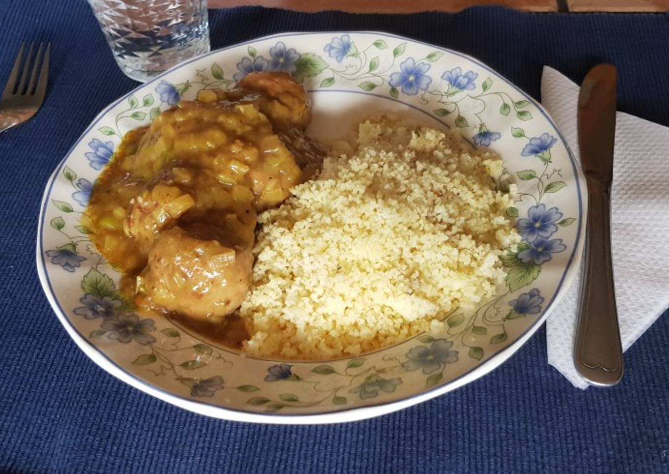 Álbondigas mozárabes con cous-cous